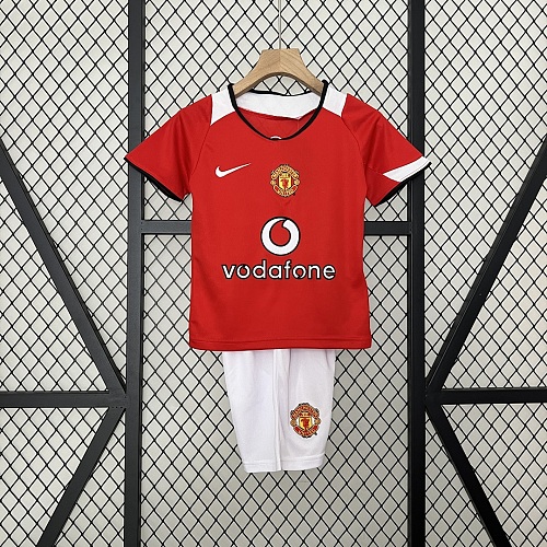 Manchester United kids M-U 05/06 home size: 16-28