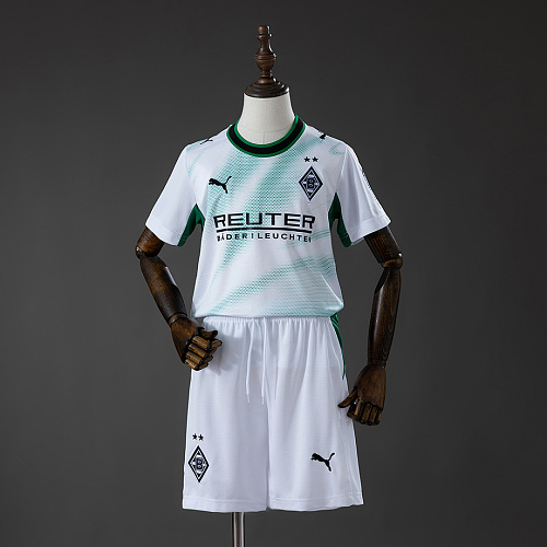 Borussia Monchengladbach Borussia Monchengladbach 26/27 Home Kids Kit Jersey Size 16-28
