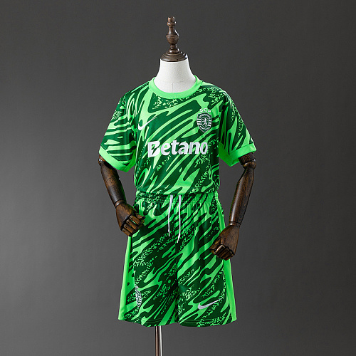 Sporting CP 25/26 Sporting Lisbon Goalkeeper Green Size: 16-28