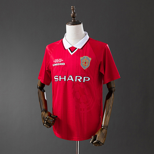 Manchester United Retro 99/00 M-U home S-XXL