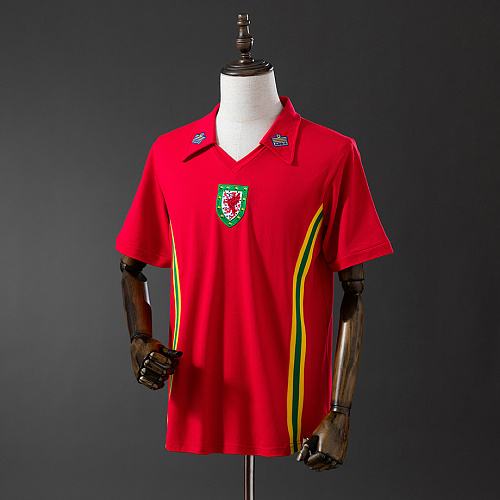 Wales Wales 1976/79 Home Retro Jersey S-XXL