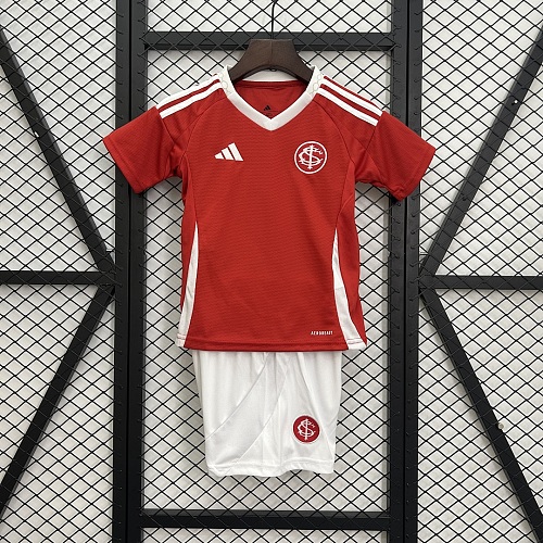 Internacional 25/26 kids Internacional home size: 16-28