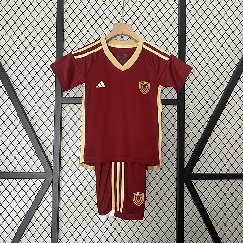 Venezuela 2024 kids Venezuela home size: 16-28