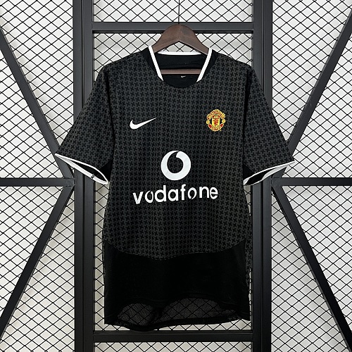 Manchester United Retro M-U 03/05 Away S-XXL