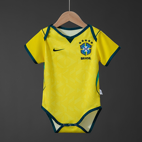 Brazil Brazil 26/27 Baby Home Jersey size 9/12