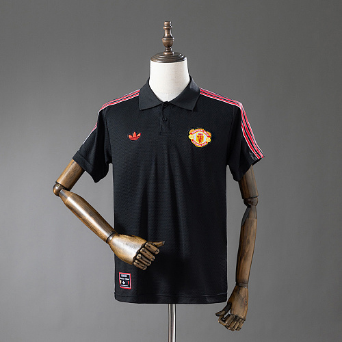 Manchester United M-U 25/26 POLO - Black S-XXL