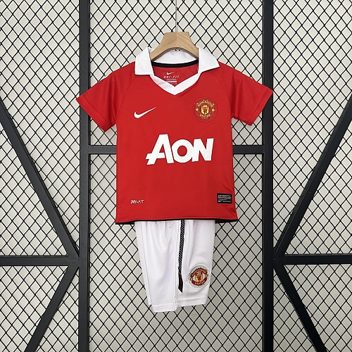 Manchester United kids M-U 10/11 home size: 16-28