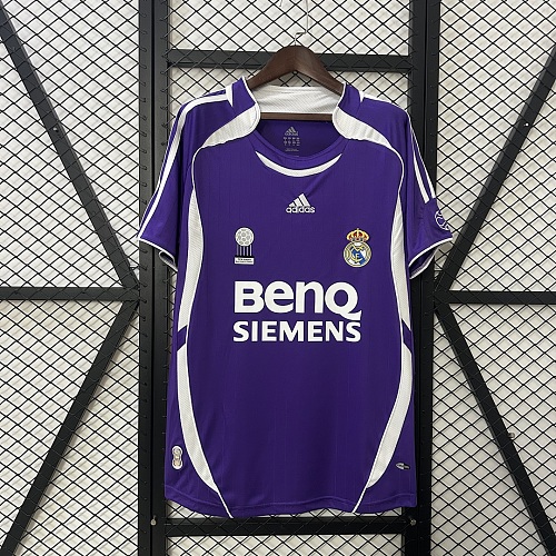 Real Madrid Retro Real Madrid 06/07 Third away S-XXL
