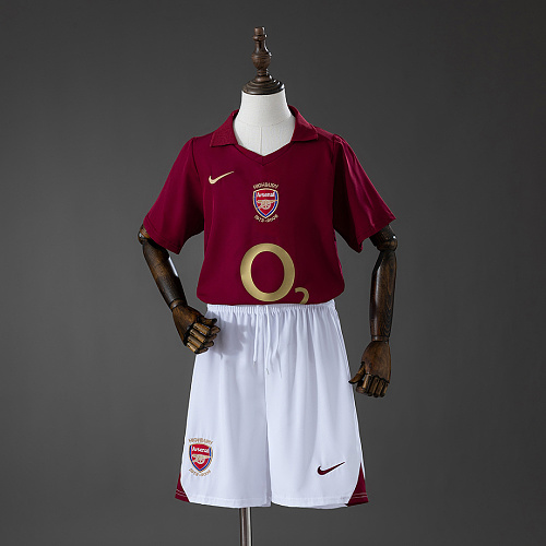 Arsenal Arsenal 05/06 Home Retro Kids Kit Jersey Size 16-28