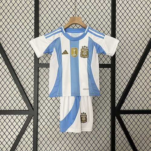 Argentina 2024 kids Argentina home size: 16-28
