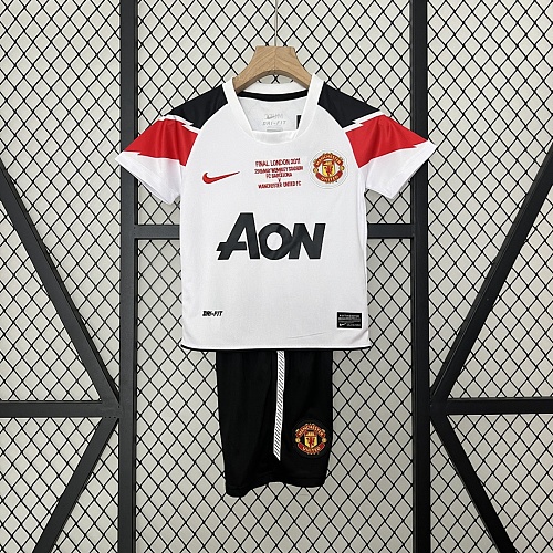 Manchester United kids M-U 10/11 Champions League away size: 16-28