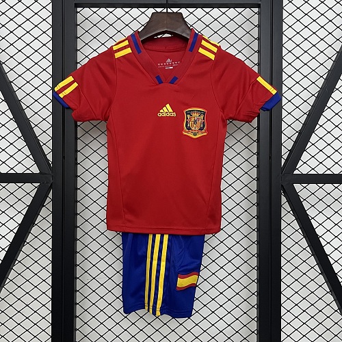 Spain kids Spain 2010 home size: 16-28