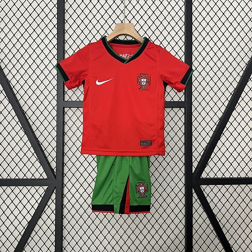Germany 2024 kids germany home size: 16-28