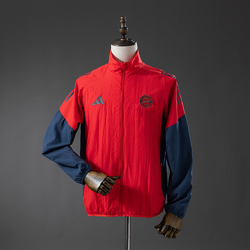 Bayern Munich Bayern Munich Windbreaker - Red S-XXL