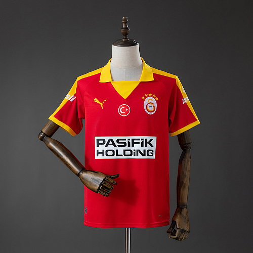 Galatasaray Galatasaray 25/26 Retro Edition - Red Jersey S-4XL