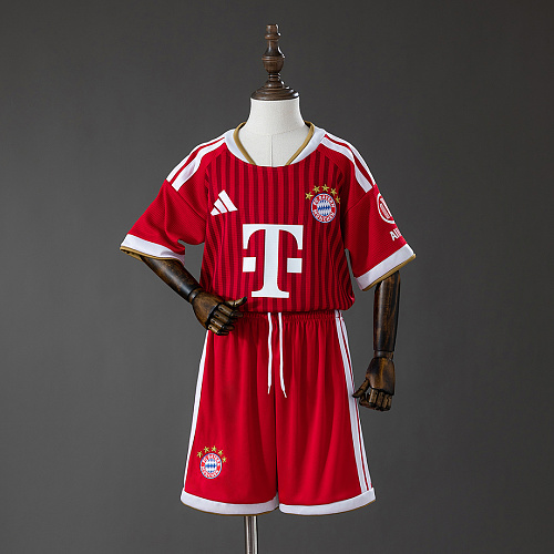 Bayern Munich Bayern Munich 26/27 Home Kids Kit Jersey Size 16-28