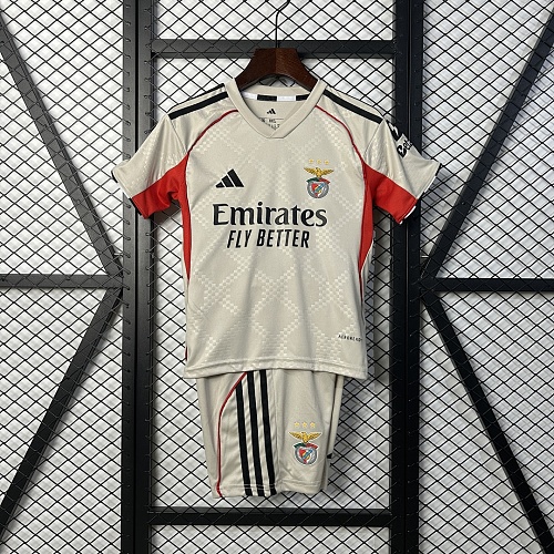 S.L. Benfica 25/26 Kids Benfica away Size: 16-28