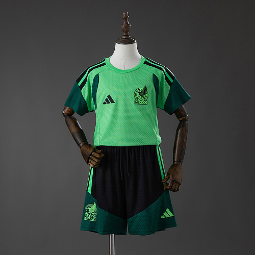 Mexico Mexico 2026 Player Version Training Kids Kit Jersey - Green Size 16-28