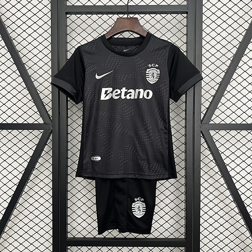 Sporting CP 25/26 Sporting Lisbon Special Edition Size: 16-28