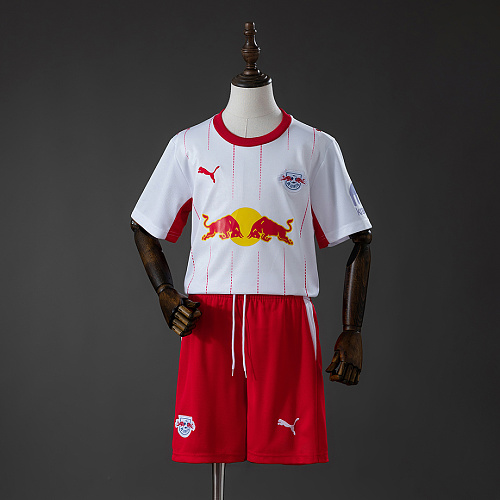 RB Leipzig RB Leipzig 26/27 Home Kids Kit Jersey Size 16-28
