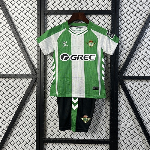 Real Betis kids 25/26 Real Betis home size: 16-28