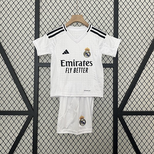 Real Madrid 24/25 kids Real Madrid home size: 16-28