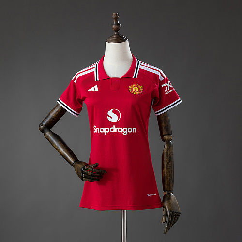 Manchester United M- U 26/27 Home Women's Jersey S-XXL