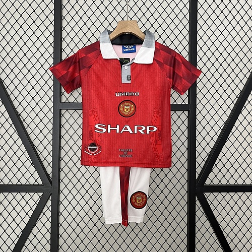 Manchester United kids M-U 96/97 home size: 16-28