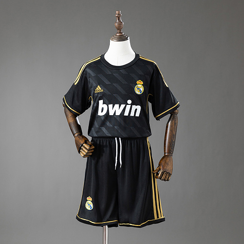 Real Madrid Real Madrid 11/12 Away Retro Kids Kit Jersey Size 16-28