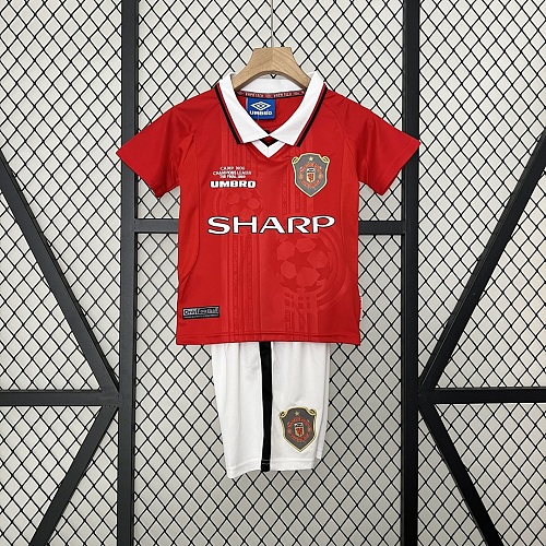 Manchester United kids M-U 99/00 home size: 16-28